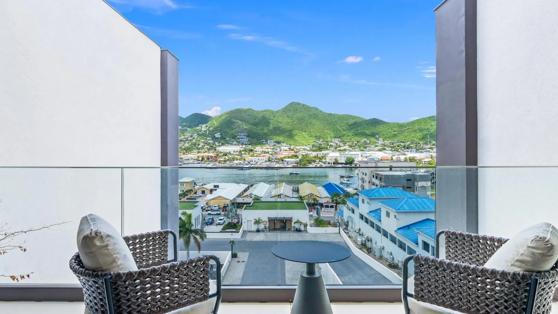 The Hills Residence Simpson Bay