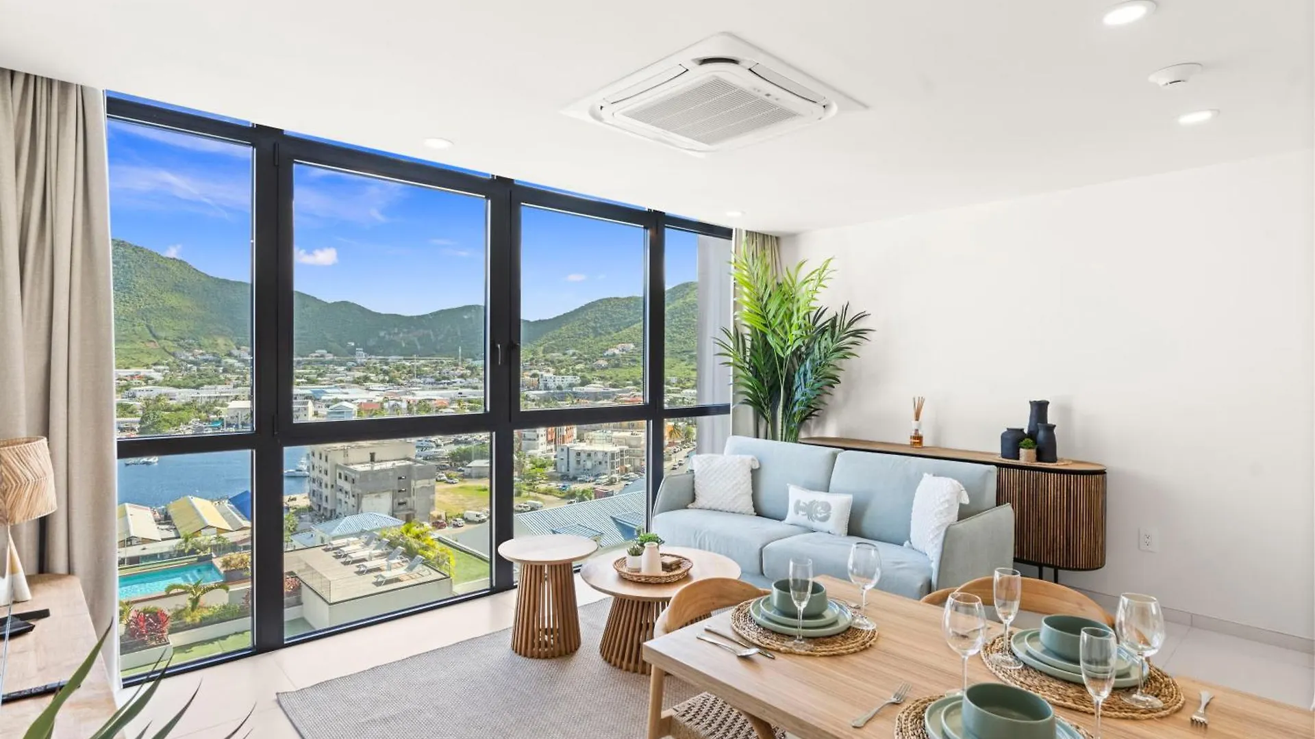 The Hills Residence Simpson Bay Aparthotel