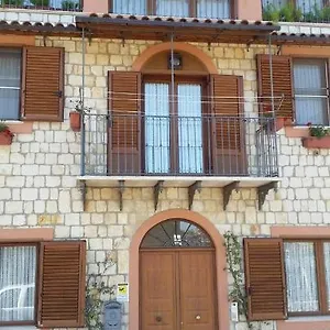 https://la-casa-in-pietra.sicilyhotelsitaly.net