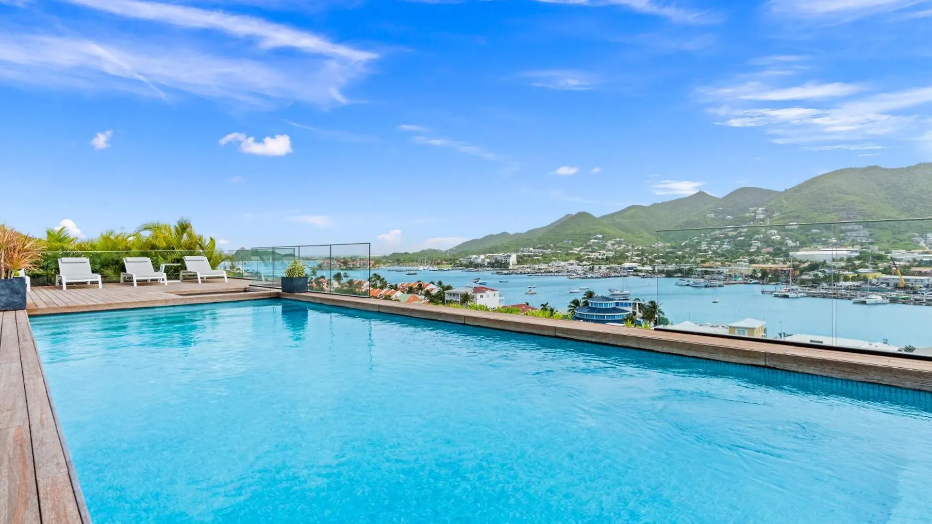 The Hills Residence Simpson Bay