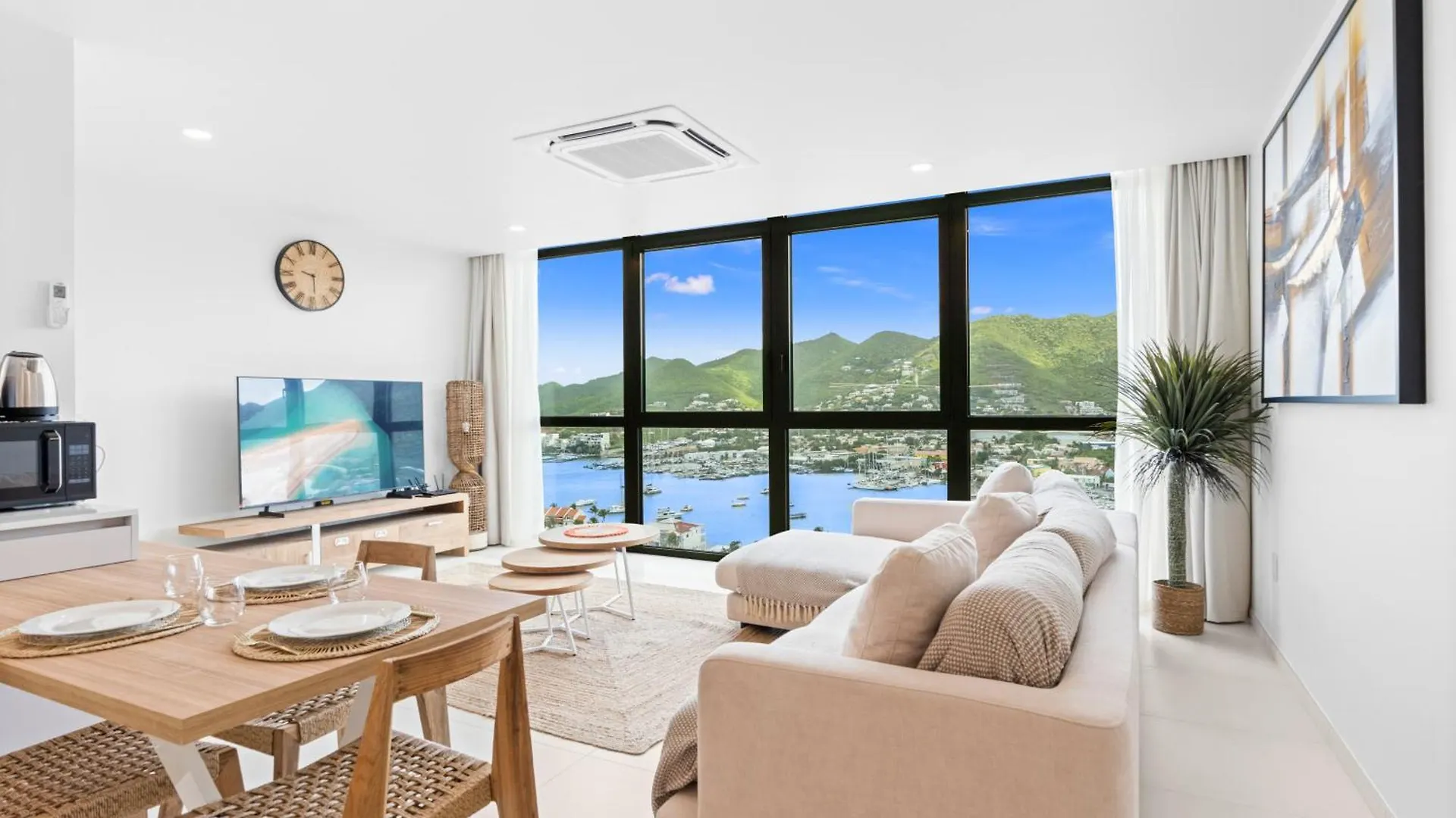 The Hills Residence Simpson Bay Aparthotel
